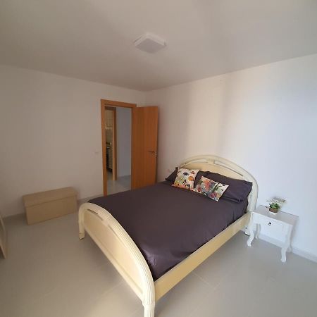 Amazing Luxe Seaview Beach 살루 외부 사진