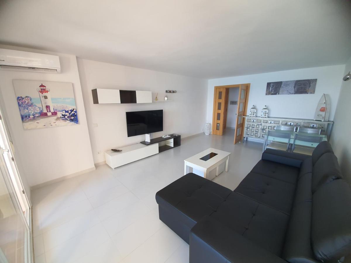 Amazing Luxe Seaview Beach 살루 외부 사진